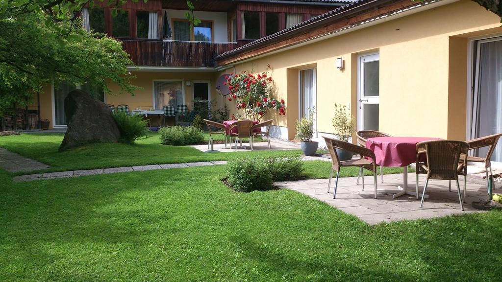 Ferienwohnungen Vidoni Bodensdorf Exterior foto